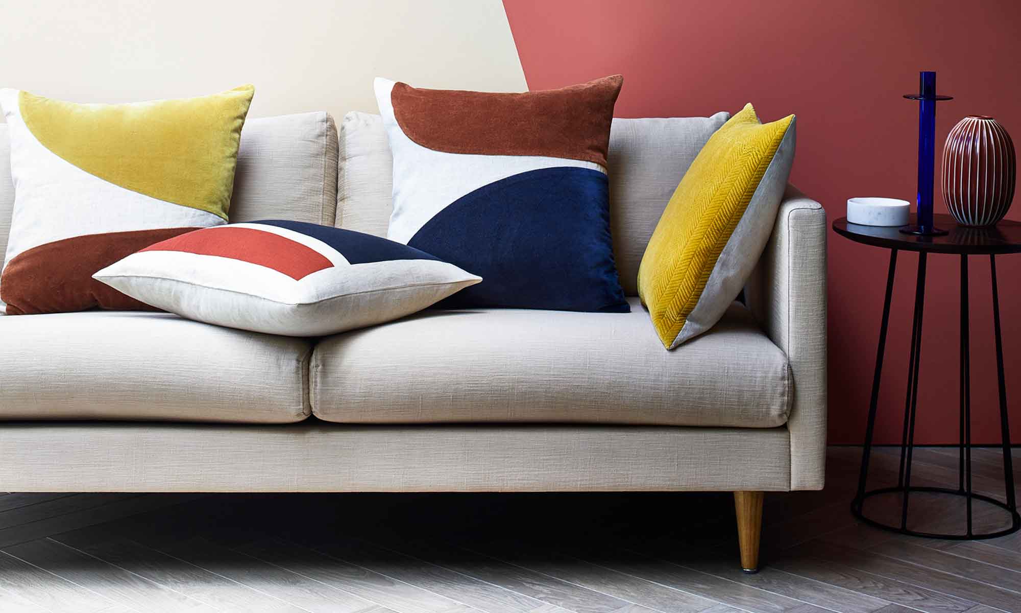 Accentuate your Home Décor with Statement Linen Cushions