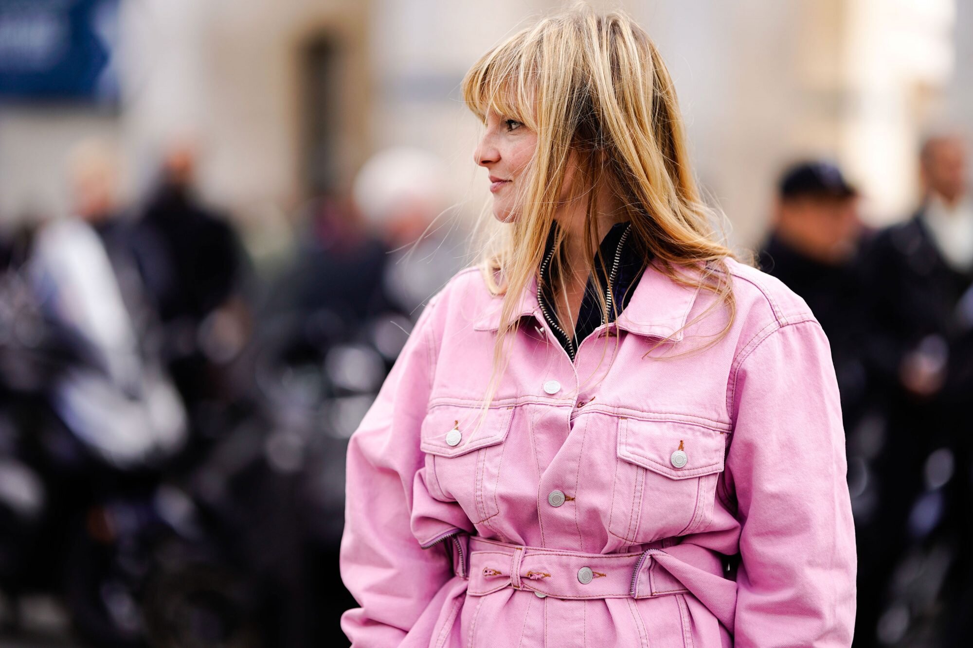 Here are 5 Outfit Ideas to Flaunt your Pink Denim Jackets